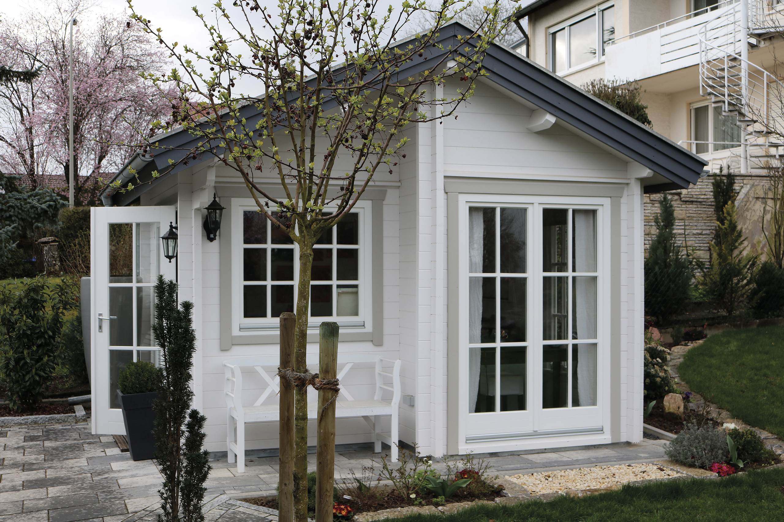 Gartenhaus Maleri 350x370