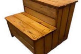 Standardtreppe (Design = Verkleidung)